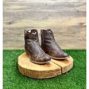 Diba True Women - Size 9 - Distressed Brown Ankle Zipper Boots